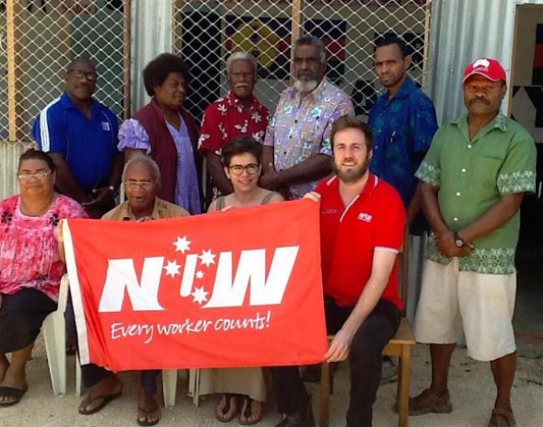 Vanuatu : NUW in Australia helps Ni-Vanuatu workers taking part in Australia's Seasonal Worker Program