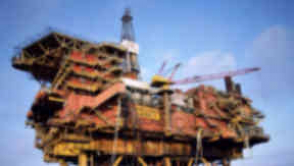 UK : North Sea oil workers refuse to work overtime ahead of strike