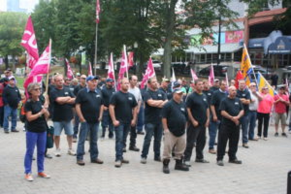 Canada : Halifax outside workers rally in defence of their pensions