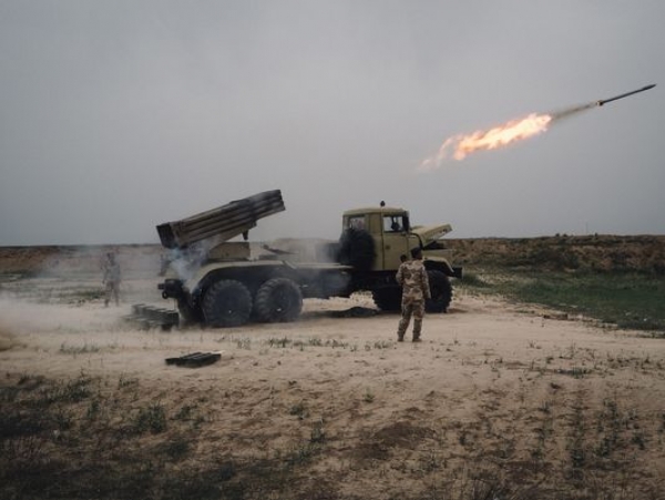 ISIL oil trucks, worth $11 million, destroyed in massive airstrike