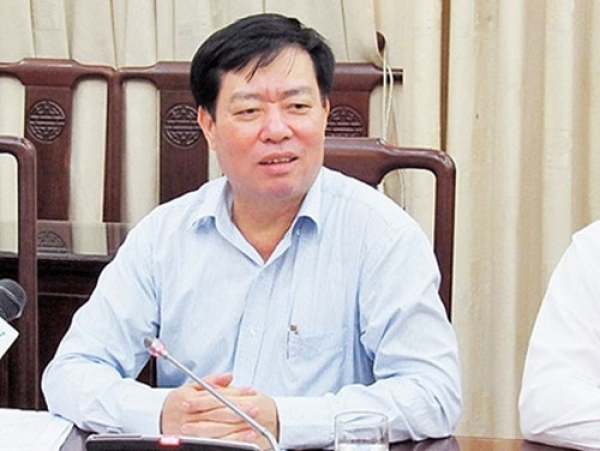 Vietnam : Policy to affect workers' salaries